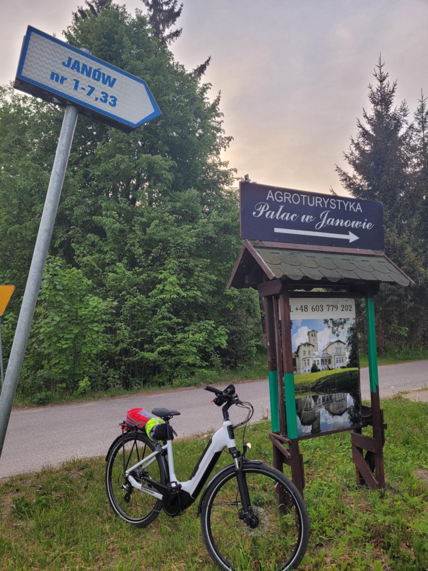 Agroturystyka "Palac W Janowie" エクステリア 写真