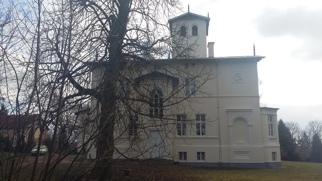 Agroturystyka "Palac W Janowie" エクステリア 写真