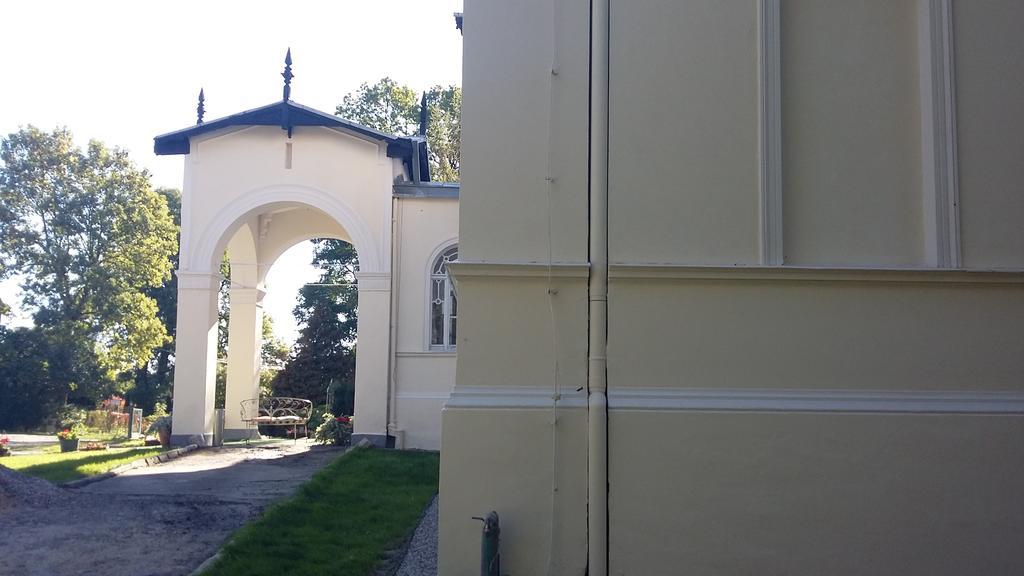 Agroturystyka "Palac W Janowie" 部屋 写真